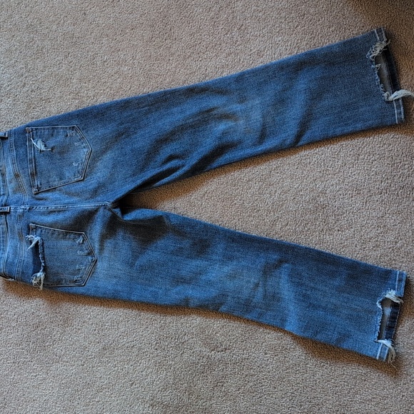 Social Threads Risen Blue Distressed Women Jeans. 27. Straight Leg Ankle. - Picture 2 of 6